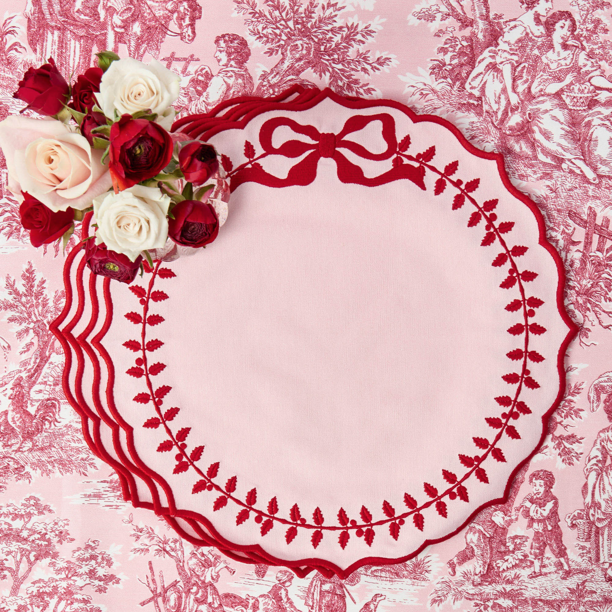 Pink & Red Bow Laurel Placemats & Napkins (Set of 4)