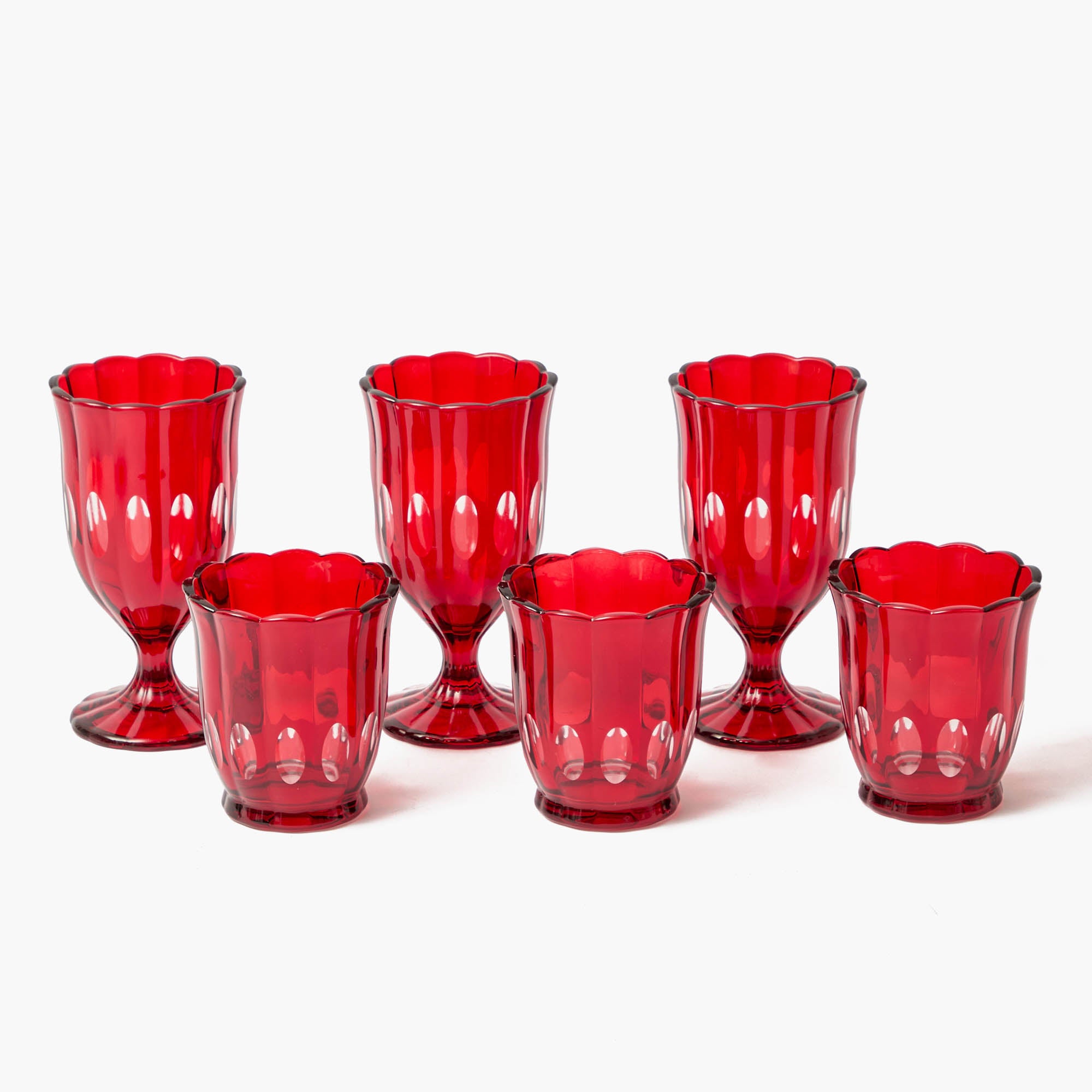 Red Scalloped Glassware (Set of 12)