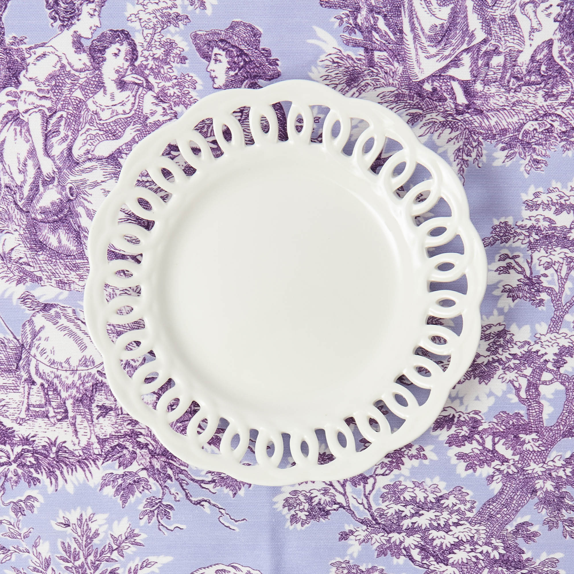 White Lace Dinner & Starter Plates (Set of 8)