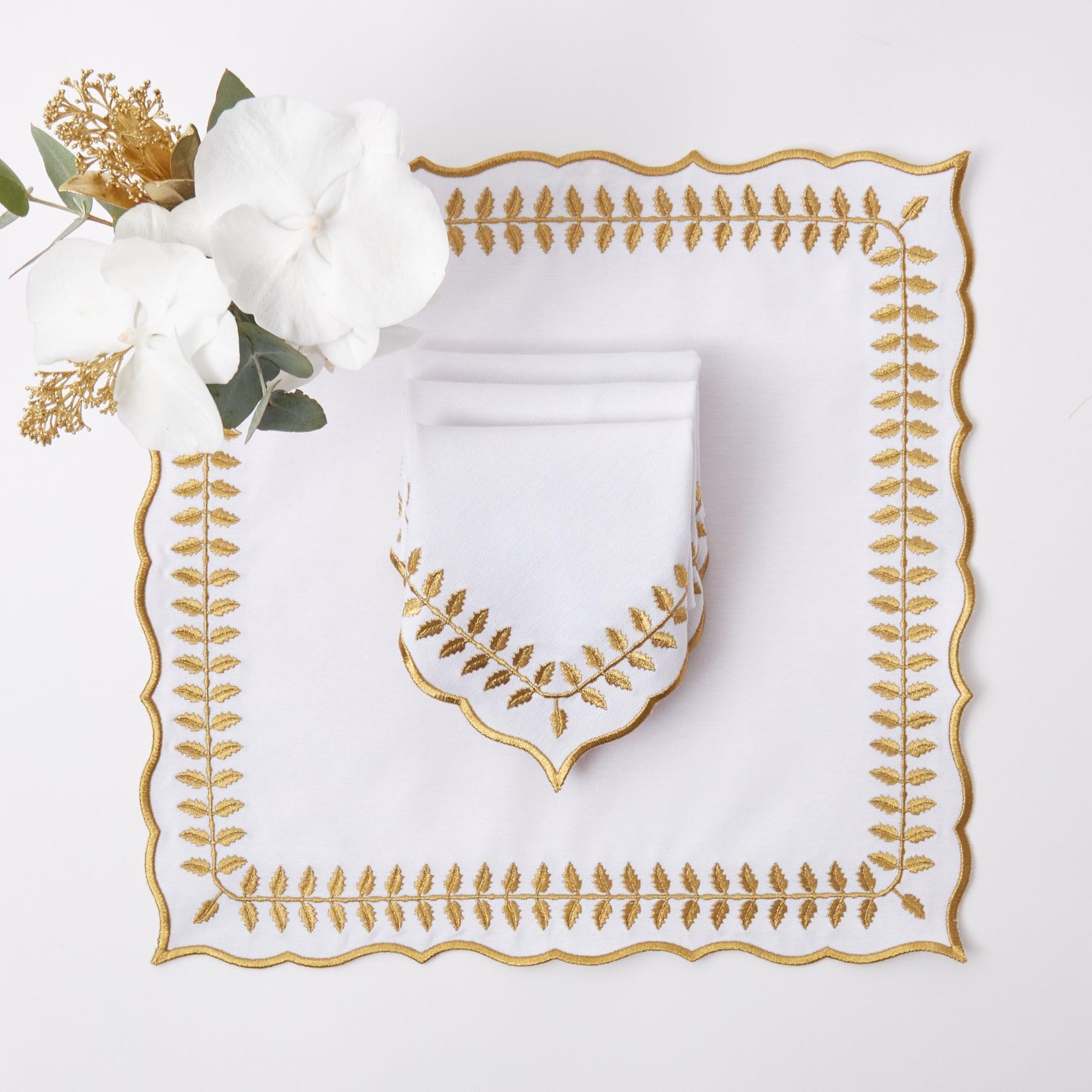 Laurel Leaf Monogrammed Embroidered Cloth Dinner Napkins – White