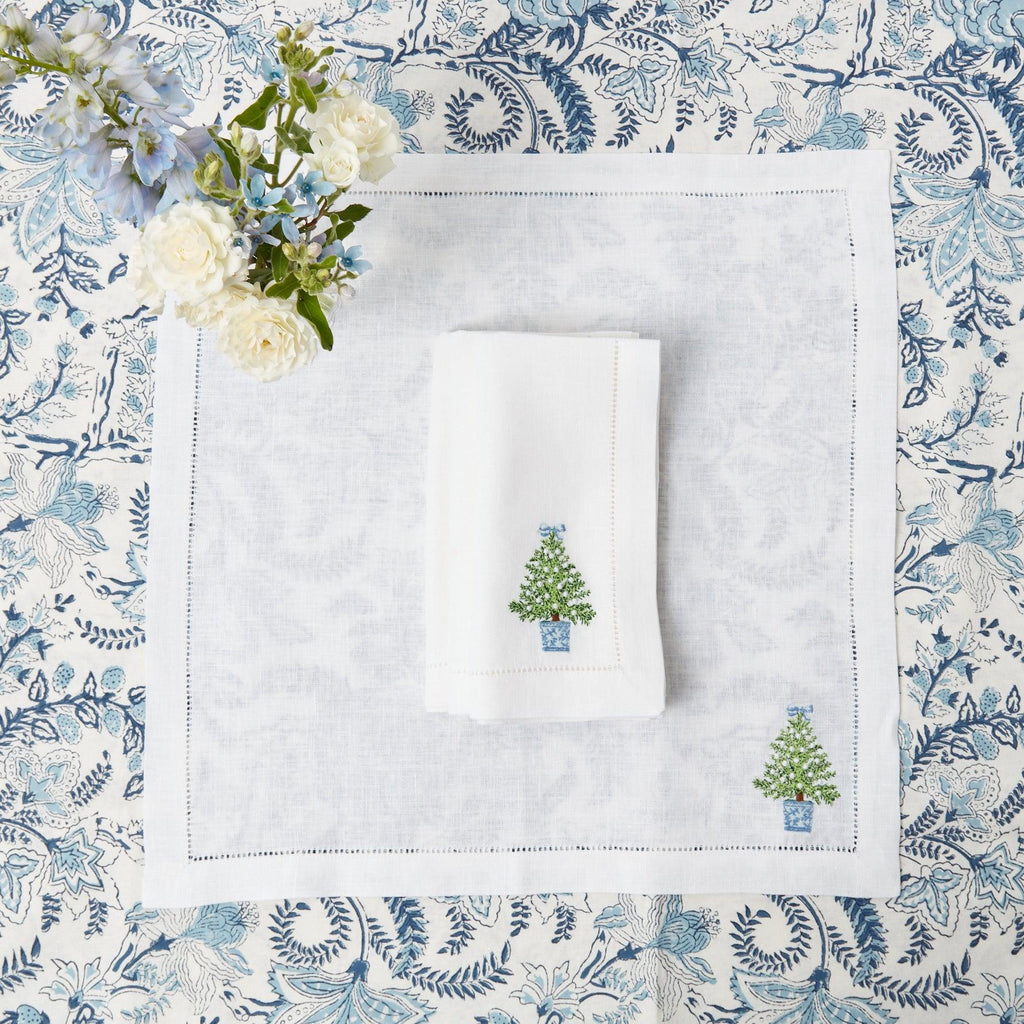 White Embroidered Jolly Nutcracker Napkins (Set of 4) – Mrs. Alice