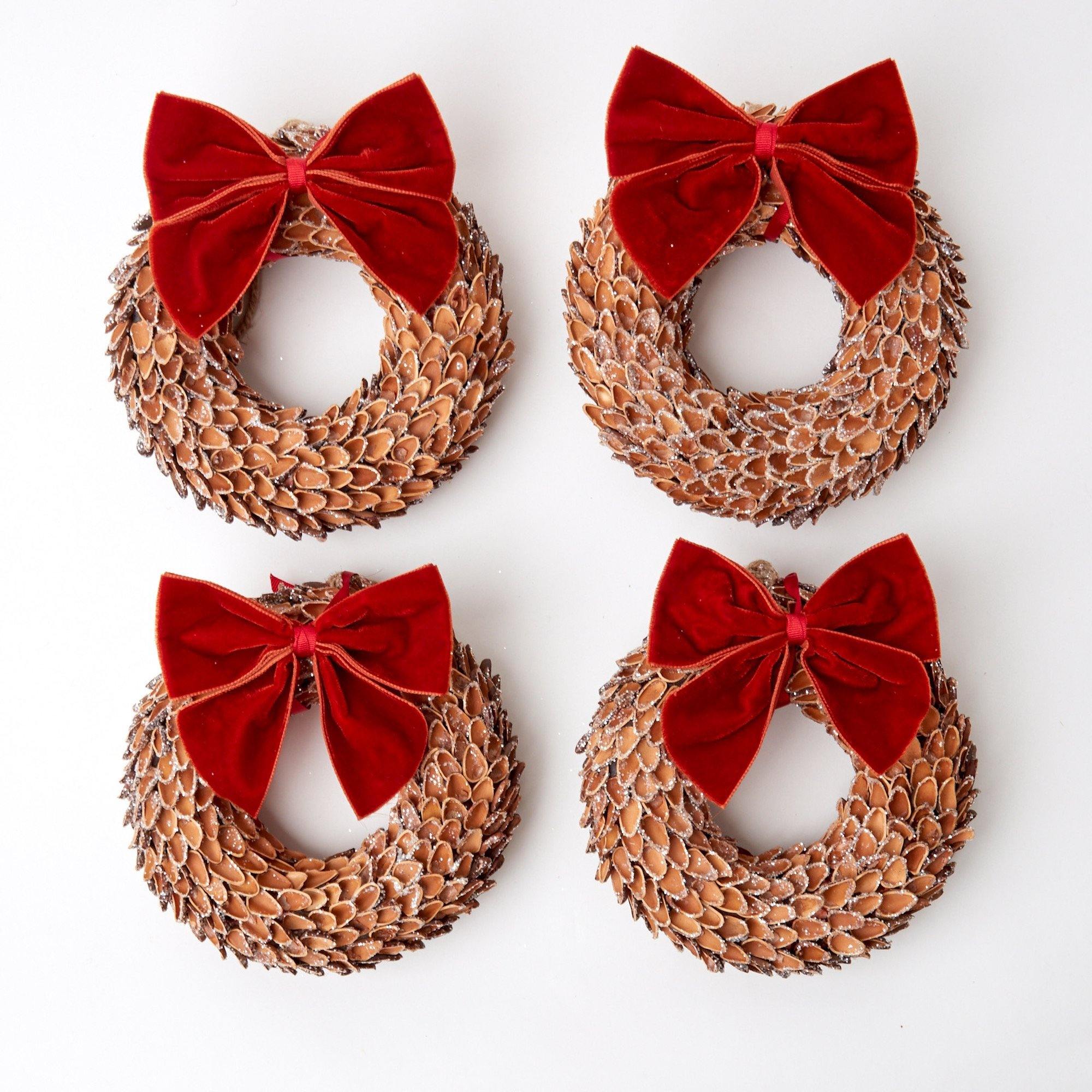 Nutshell Glitter Wreath (Set of 4) - Mrs. Alice